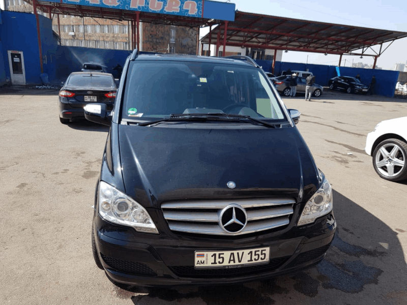 MERCEDES RENT-A-CAR MERCEDES VIANO