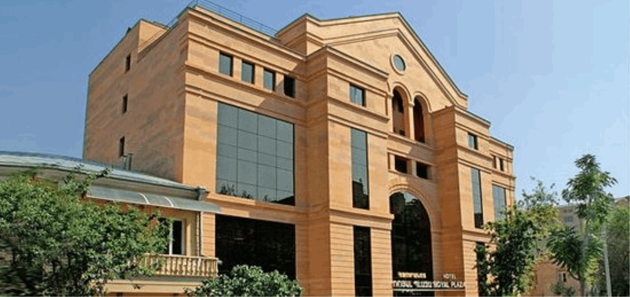 - HOTELS IN YEREVAN ROYAL PLAZA
