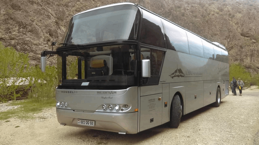 NEOPLAN АРЕНДА АВТОМОБИЛЯ Neoplan