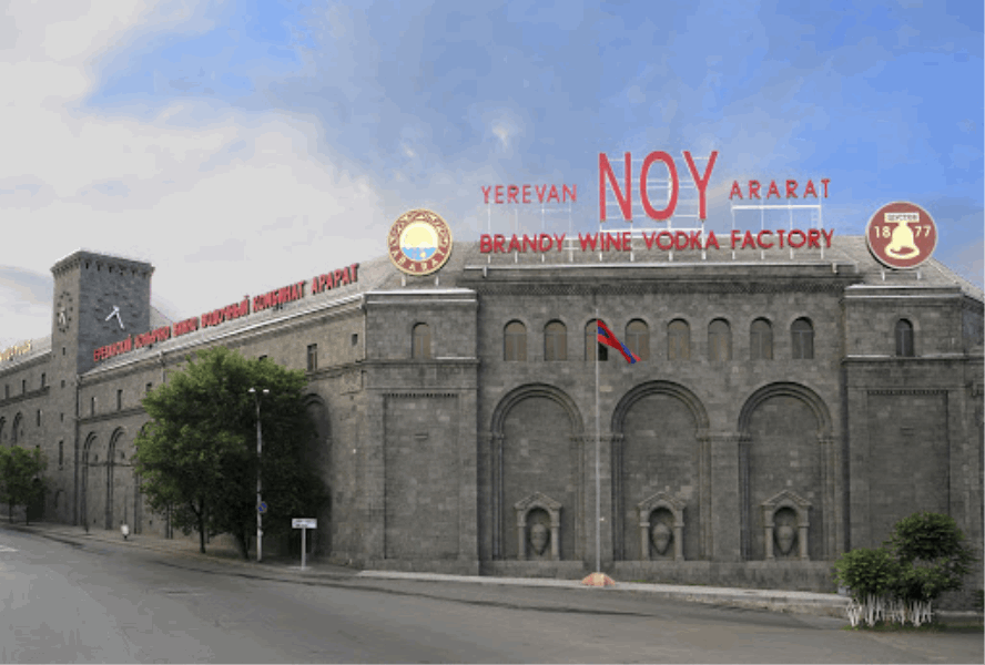 - TOURS TOUR TO ``NOY`` BRANDY AND WINE FACTORY